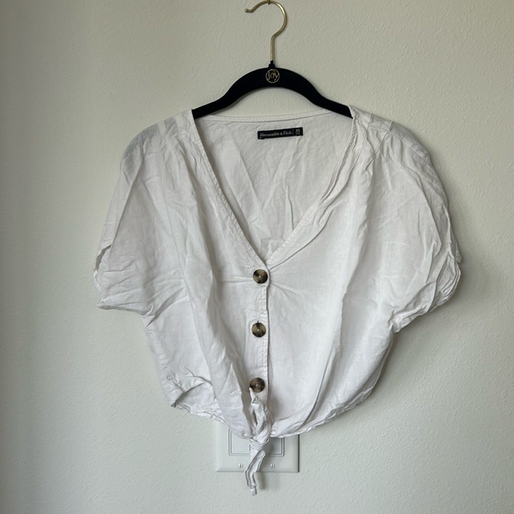 White Cropped Short Sleeve Shirt